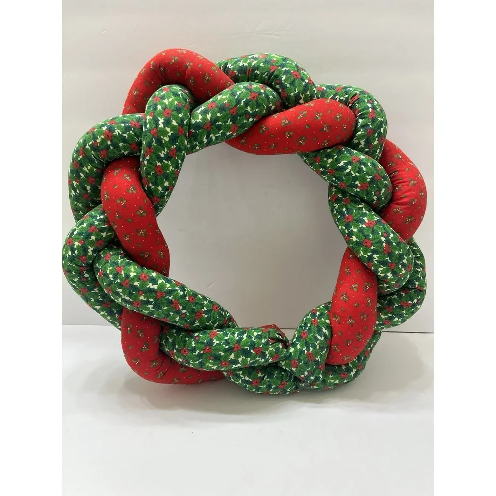 Vintage Christmas Fabric Braided Wreath Braided Green Red 12